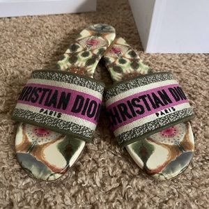 Christian Dior Dway Slides Size 40 fits US 9.5